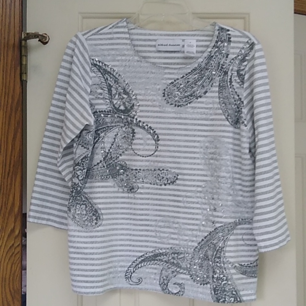 Alfred Dunner ladies 3/4 length sleeve striped top